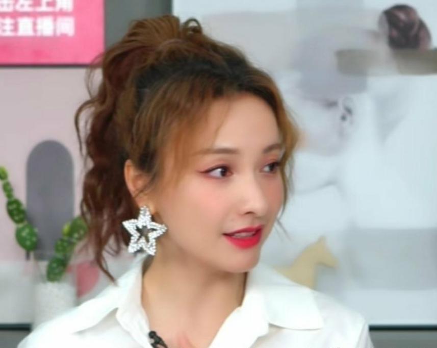 吴昕卖货完整版,吴昕带货现场