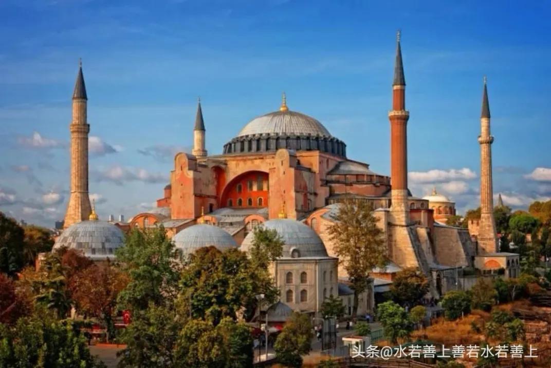 法国十大最美教堂,世界最美教堂是哪一个