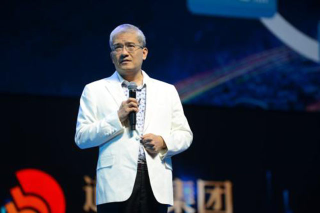 *咸平郎**，是如何从神坛上的“良心经济学家变成“*子骗**专家”的？