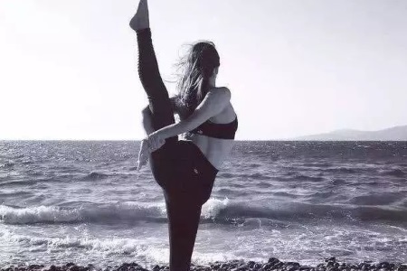 正确的性方式和技巧瑜伽初入门中有隐含和解锁动作