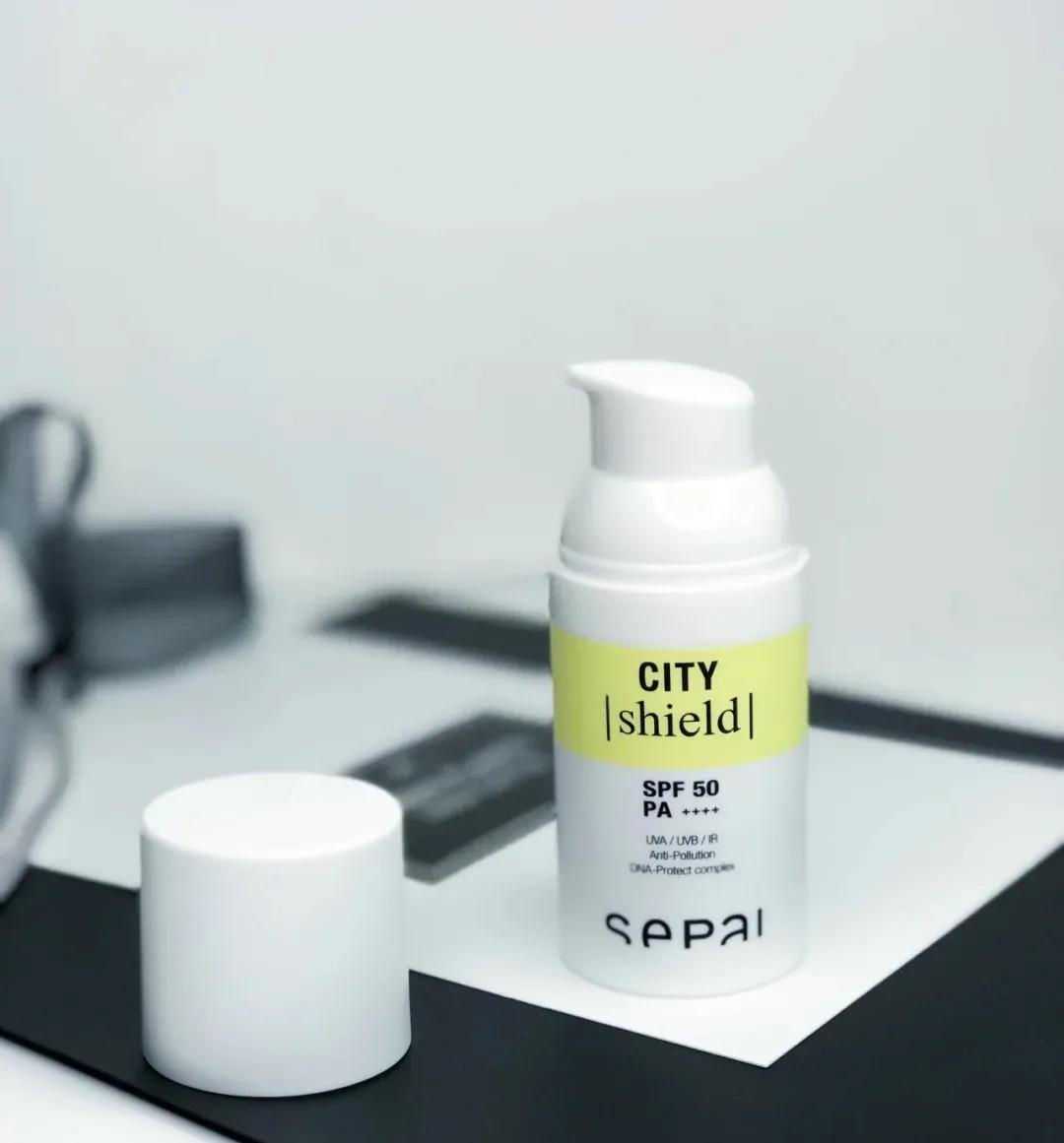 夏天必备的2个好物 (夏天必备好物 高颜值)