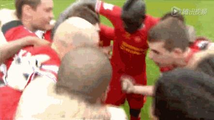 凡人-杰拉德：割开血管，仍是利物浦的颜色