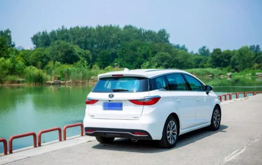 过个好年很简单！入手这台10万级全能MPV就“购”了