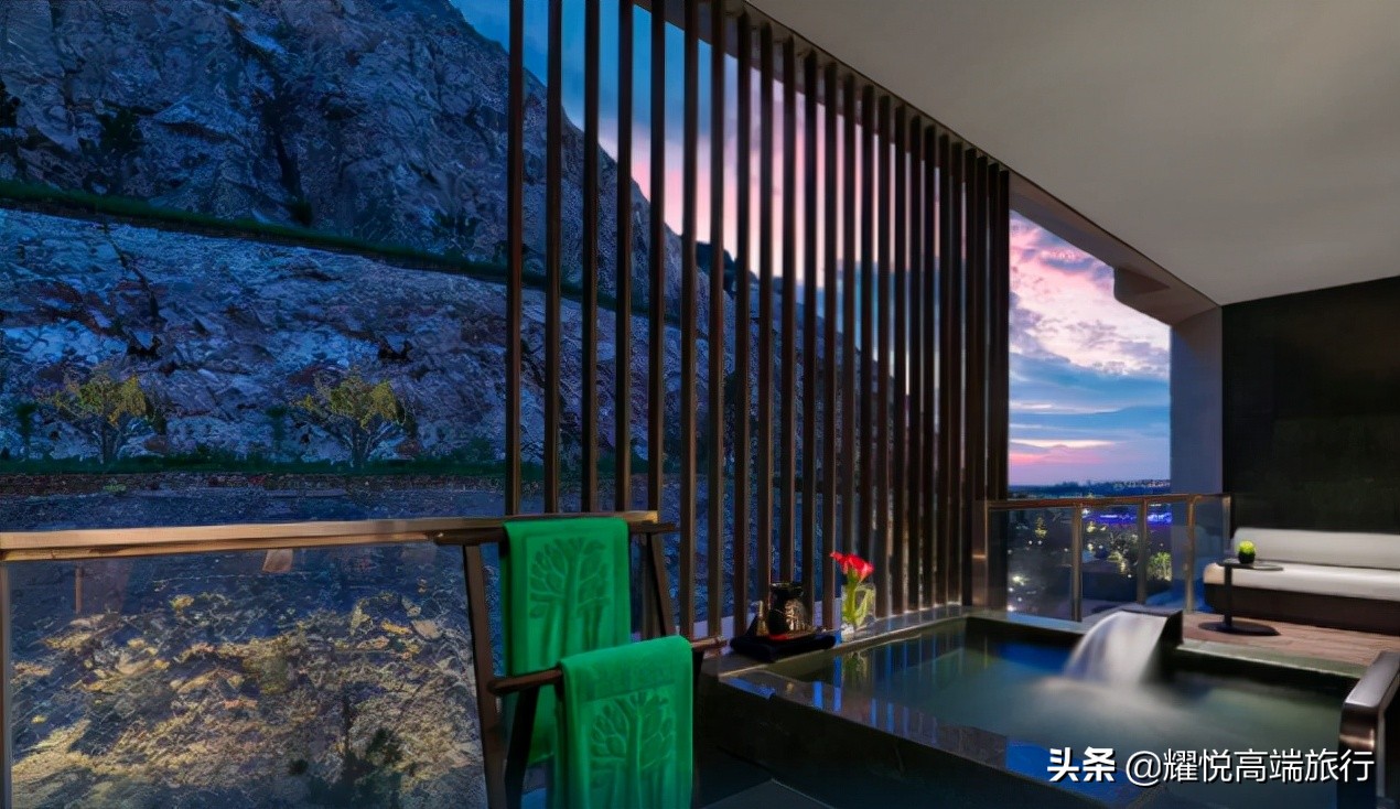 深秋温泉哪里最好,深秋泡温泉好处