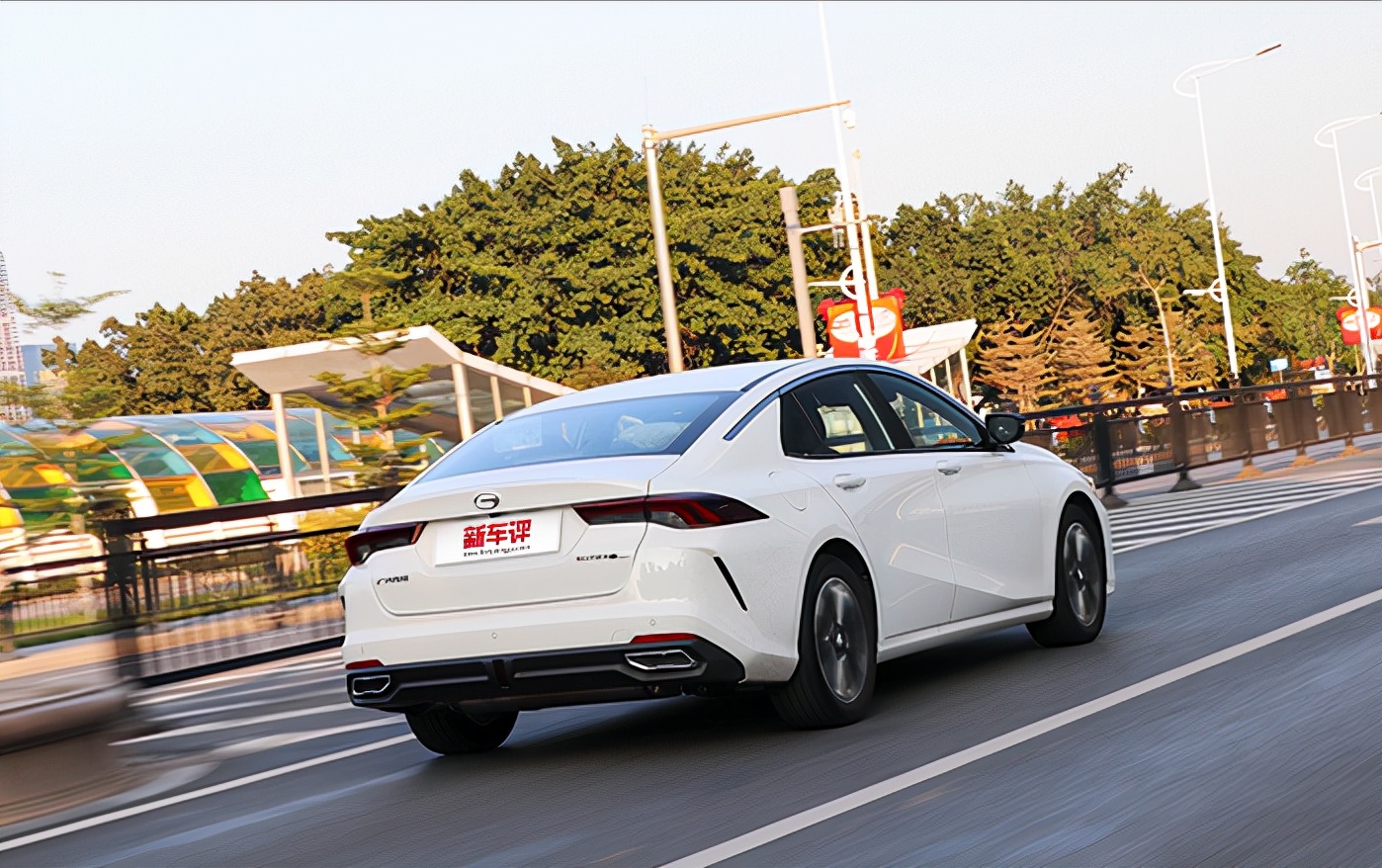 影豹1.5和2.0外观,影豹1.5t先行版