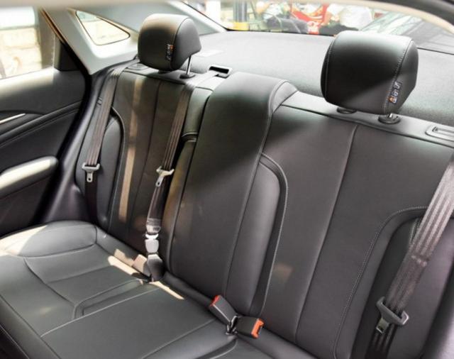 买思域真后悔了，这车月销1.2万辆，配1.3T油耗5.1L，不足10万