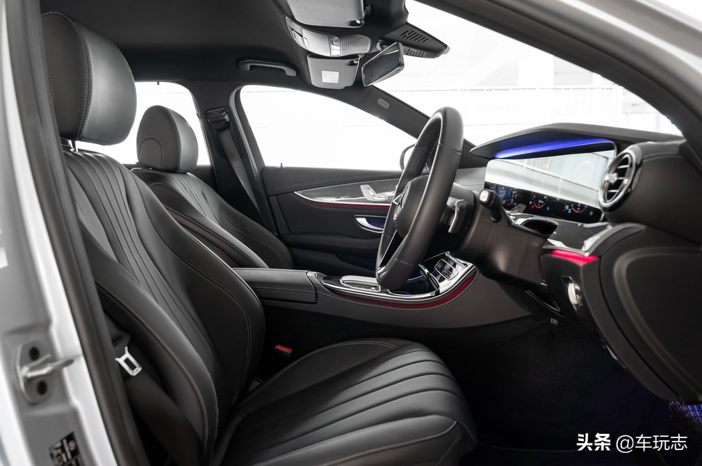 奔驰e级e200功能,2019款奔驰e级e200l运动型