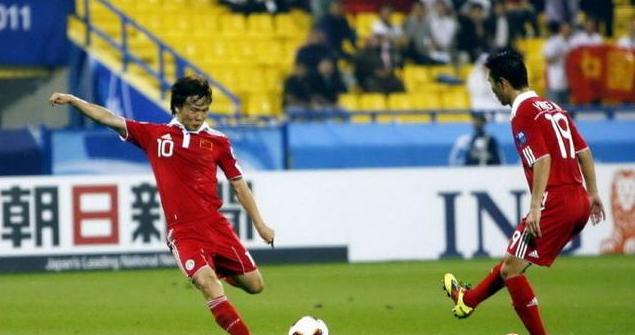 巅峰时期的国足能不能踢过韩国,最新国足抗韩英雄