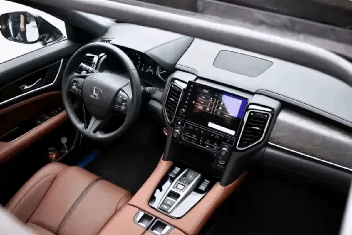 东风本田ur-v白色测评,试驾东风本田urv