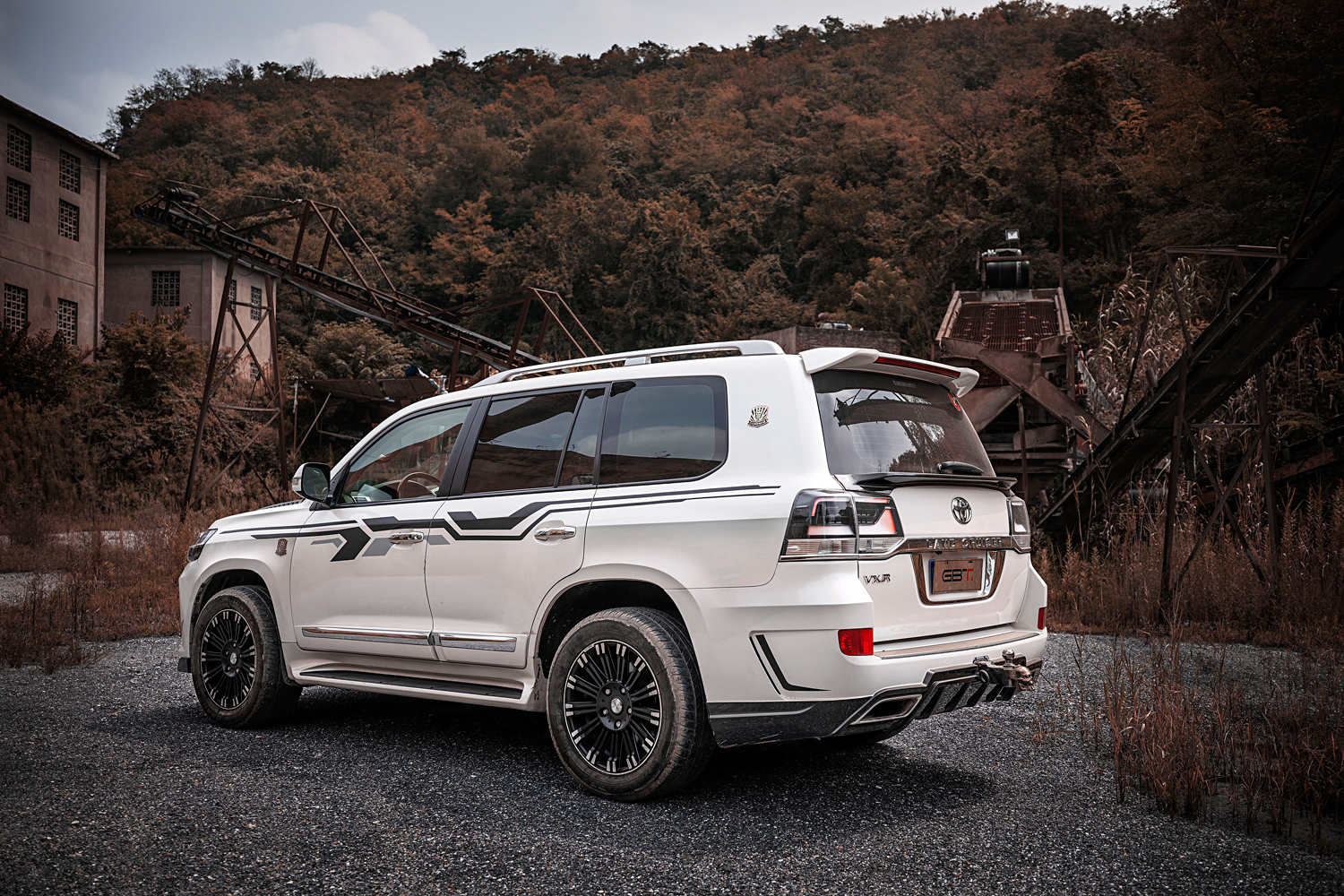 速改案例|看到iPhone11Pro，兰酷的整车速改师笑了