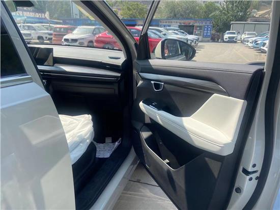 五菱星辰新车几月上市,五菱星辰手动挡试驾视频