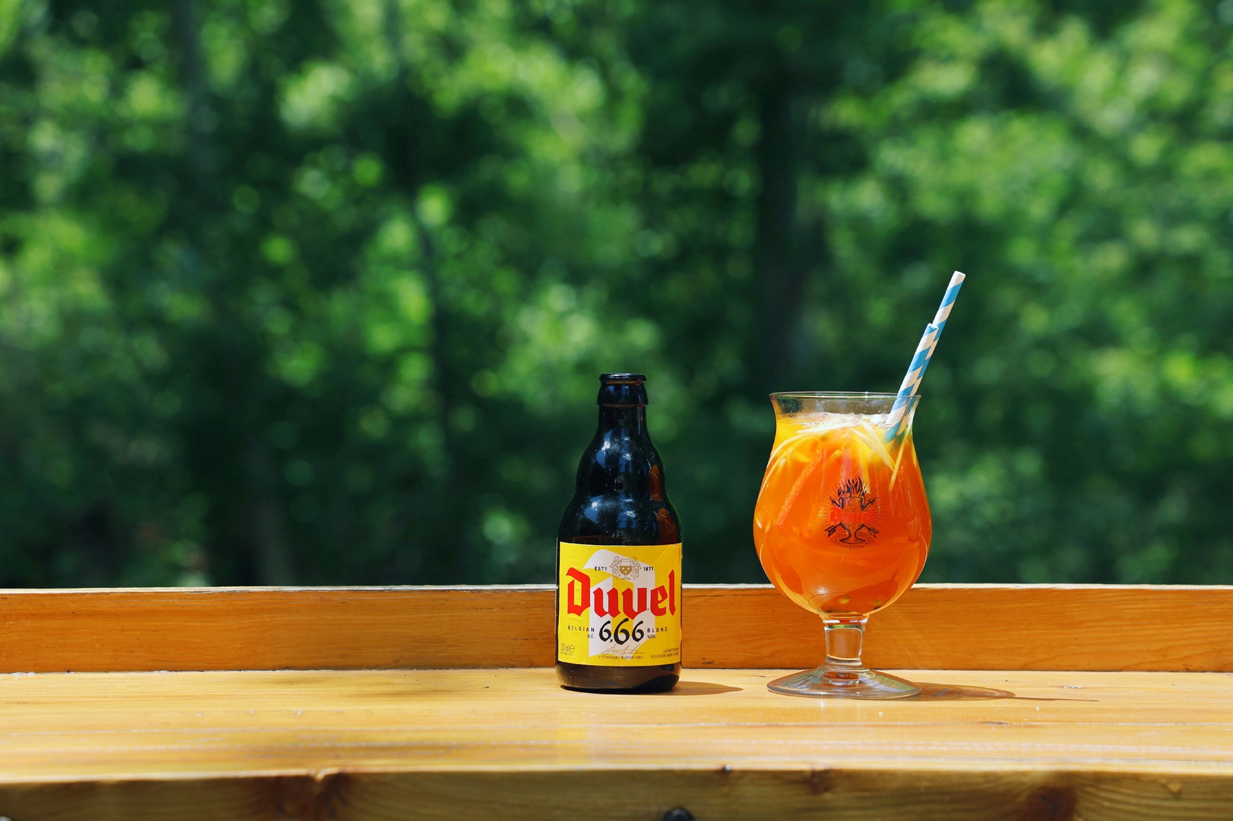 燕山第一峰,这座山高得像什么似的填空