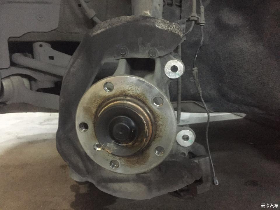 宝马3系换tei刹车,宝马3系的自动刹车功能测试