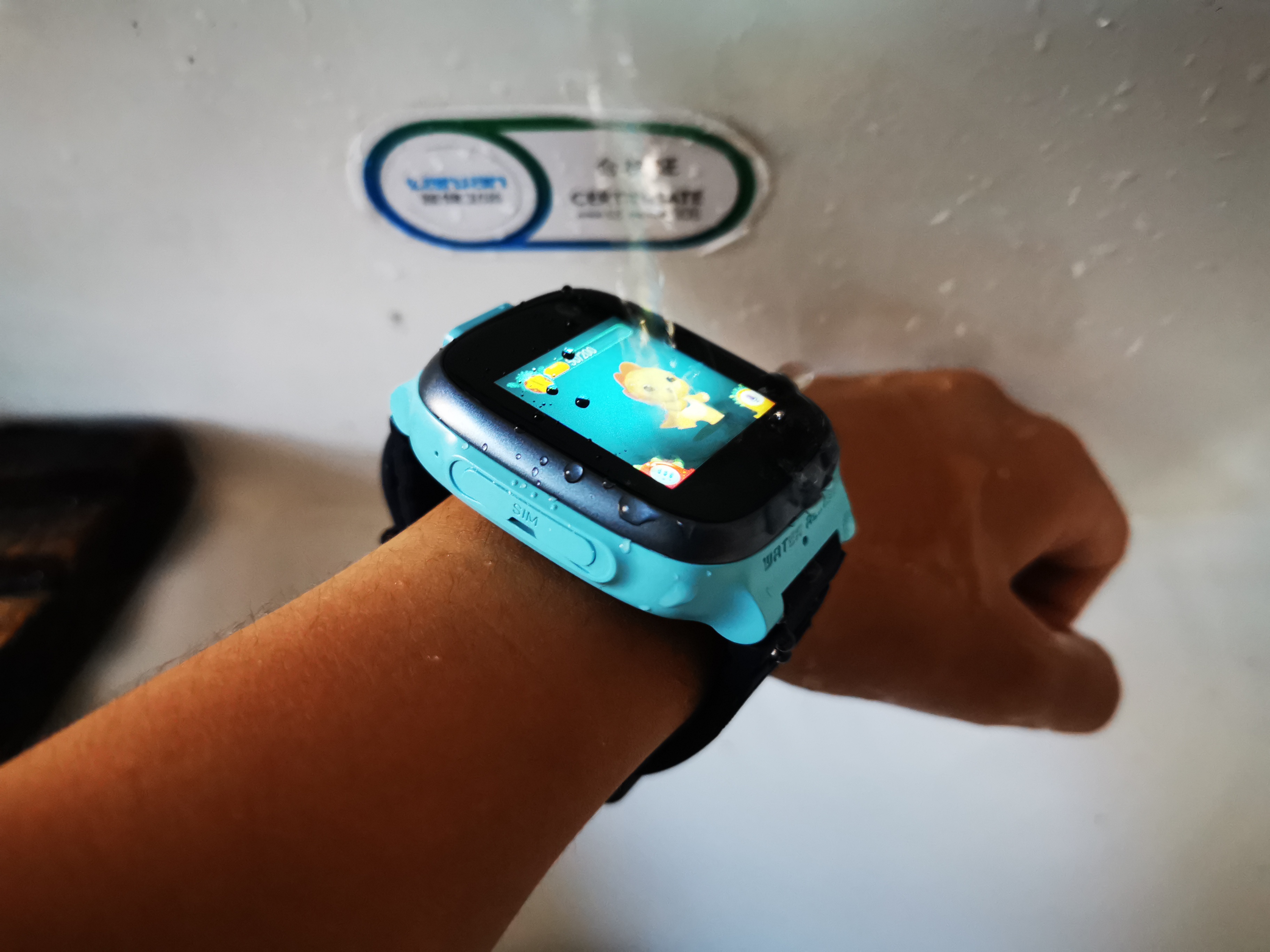 360儿童智能手表p1开箱体验,360儿童手表p1pro测试