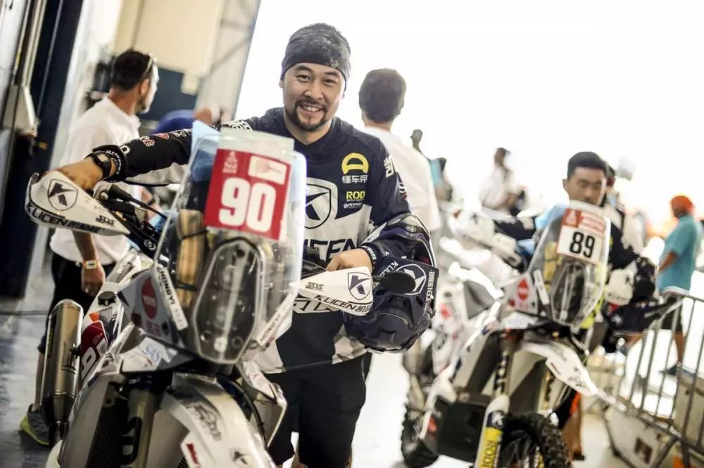 ktm达喀尔超车,ktm达喀尔集锦