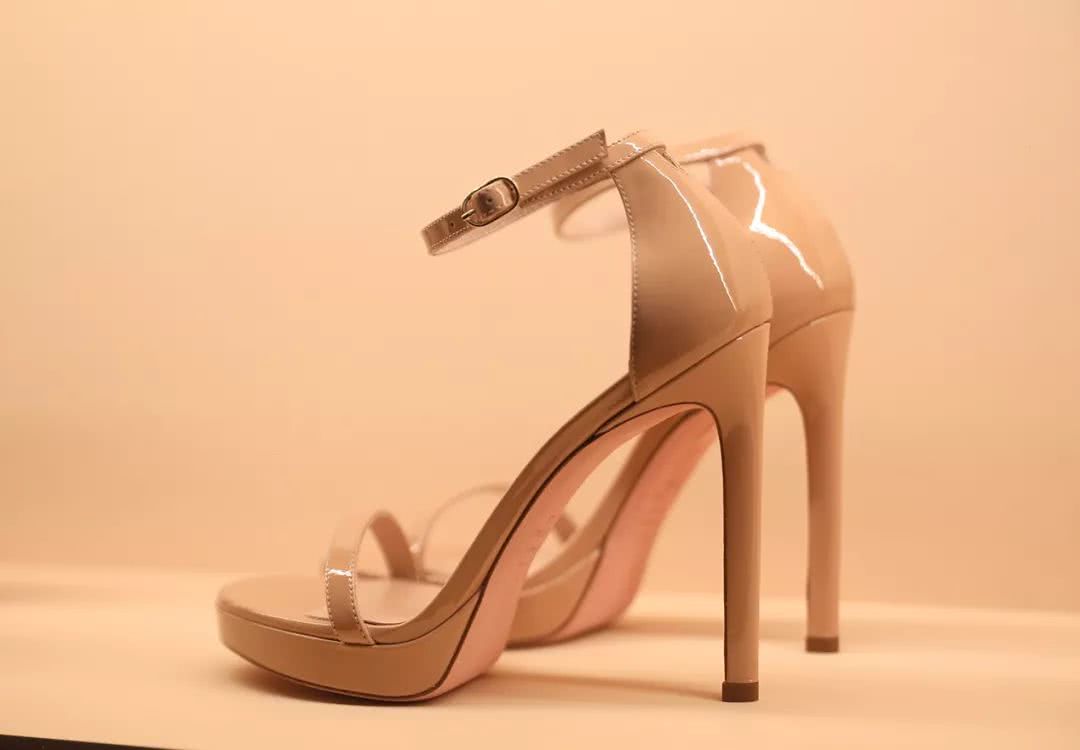 杨幂肯豆私服,肯豆杨幂跳舞走红毯