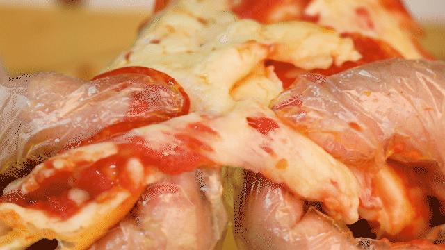 奇奇怪怪的披萨又增加了,意大利老板开的披萨店,超正宗