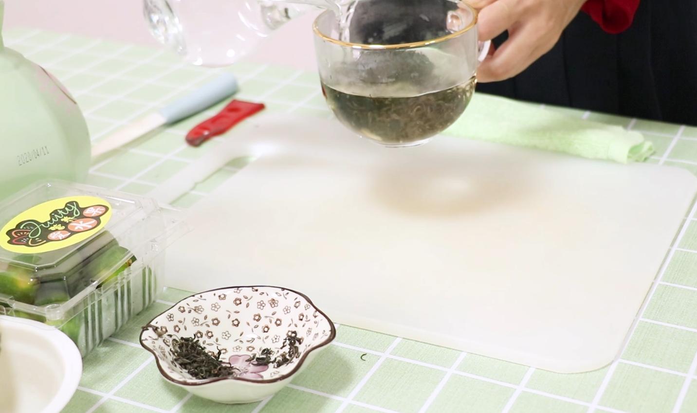 助消化的水果茶怎么做,夏天自做促进肠胃消化的水果茶