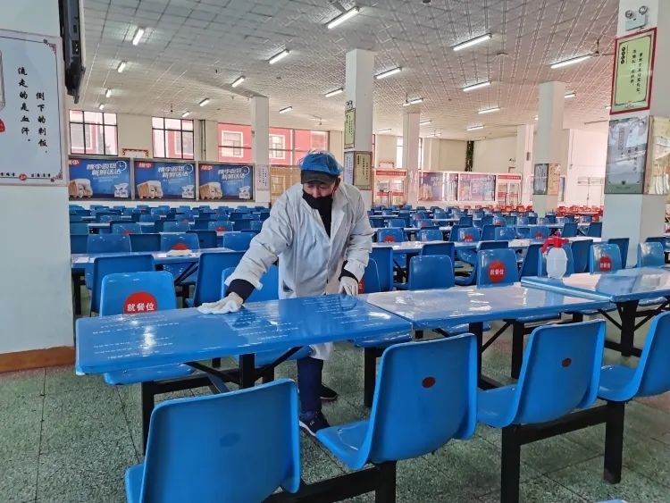 东联现代中学2018届,东联现代高级中学的最新进展