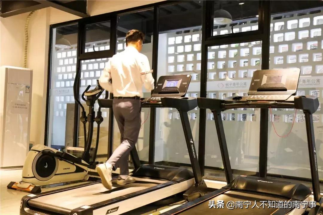 南宁有傻子，建了栋「爱情公寓」，只租不卖