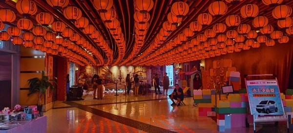 位于昆山中山路的网红夜市，美食数不胜数，那么消费水平如何？