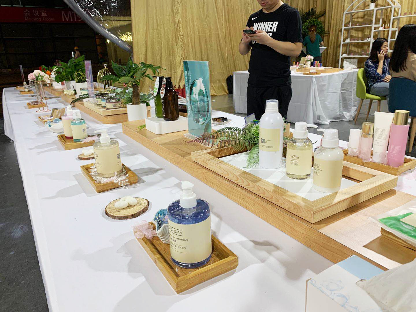 靠颜值出圈,靠颜值出圈第一人