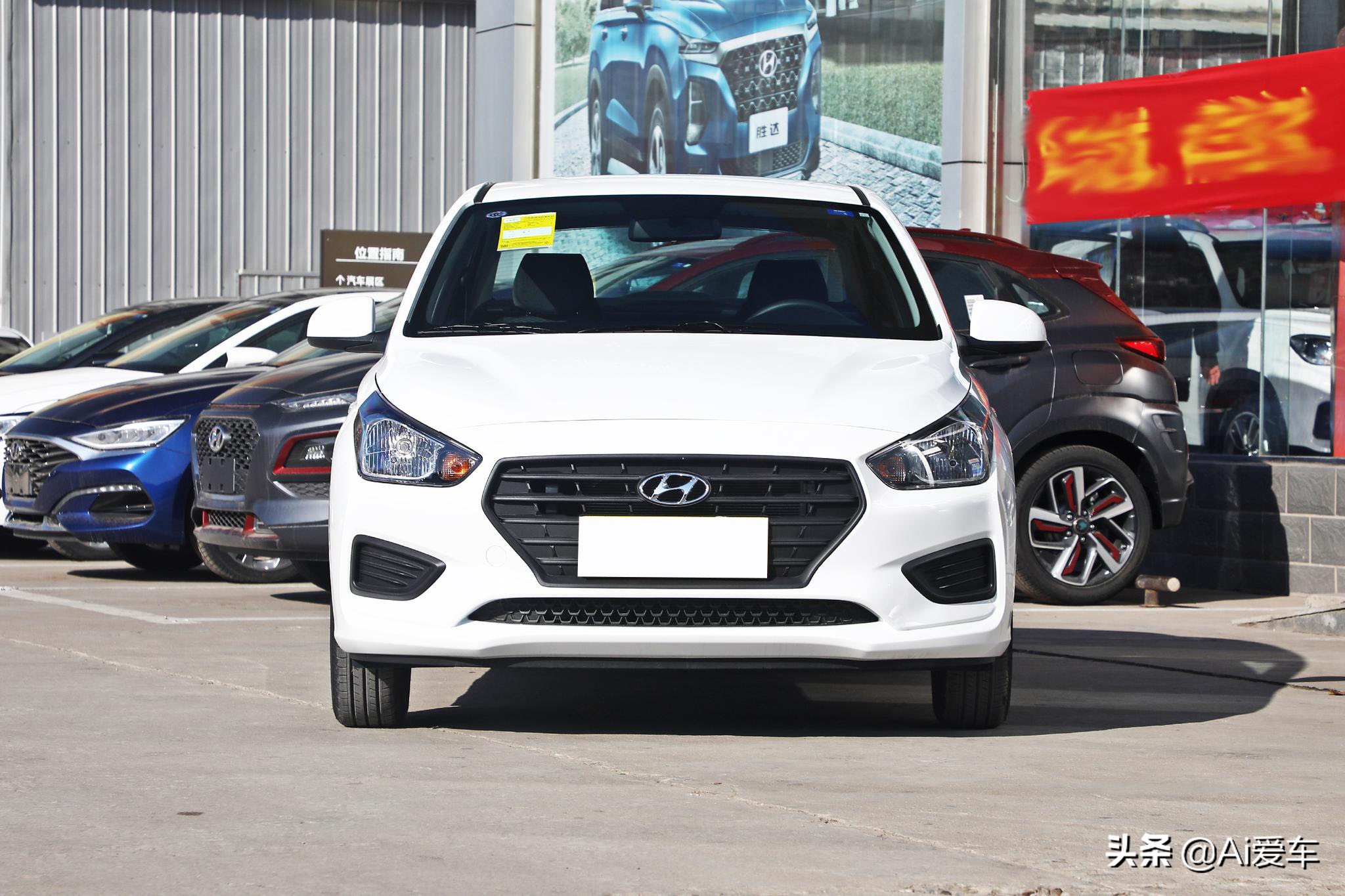 5.1l油耗是多少钱一公里,15年现代瑞纳手动测评