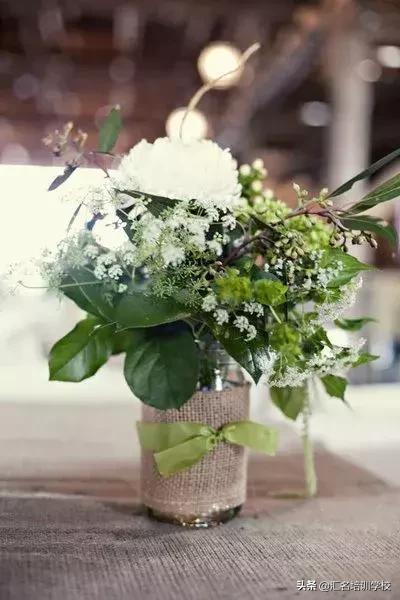 插花的基本步骤视频,插花的具体流程图片