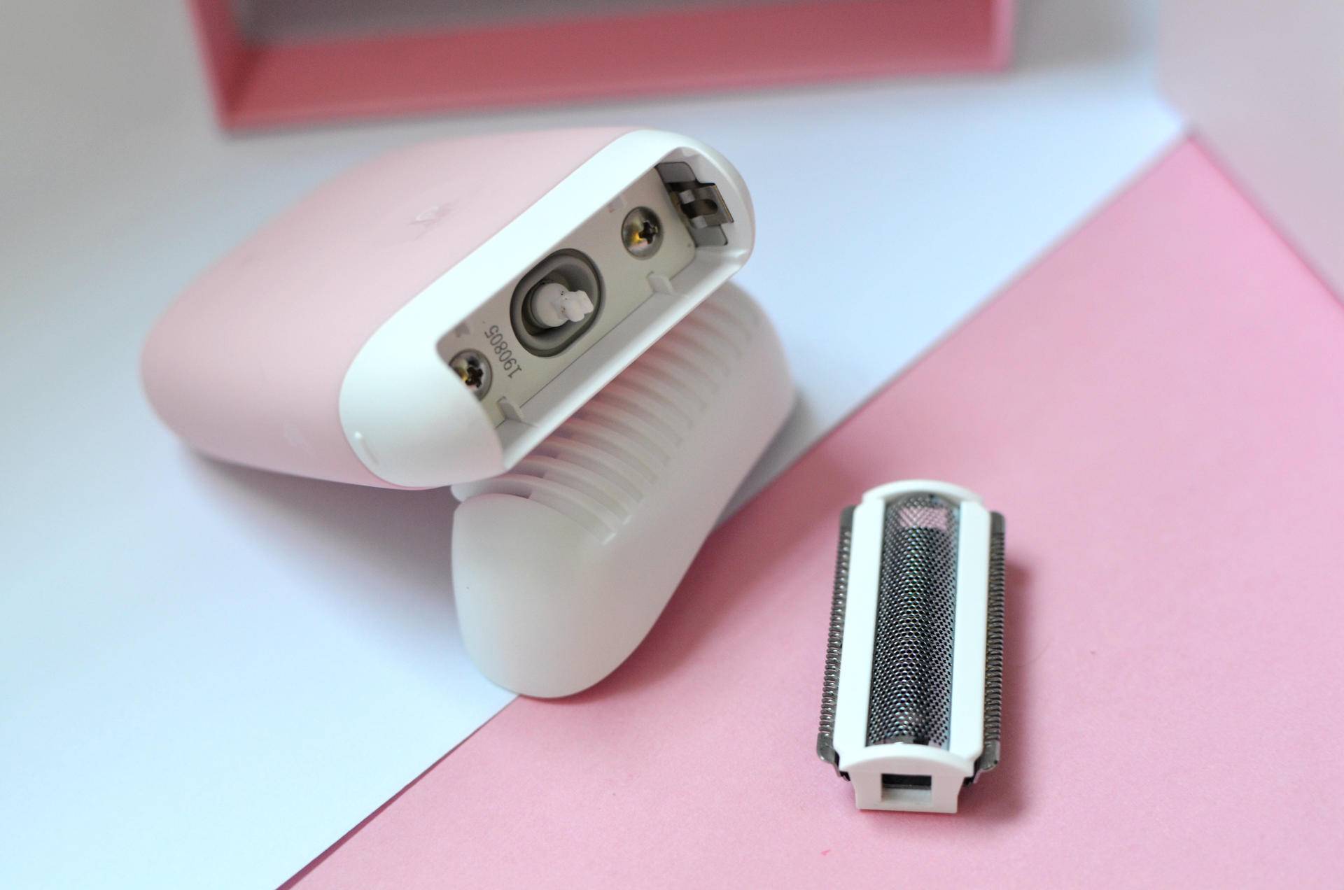 小米电动剃须刀和须眉剃须刀对比,小米须眉灵动三刀头剃须刀评测