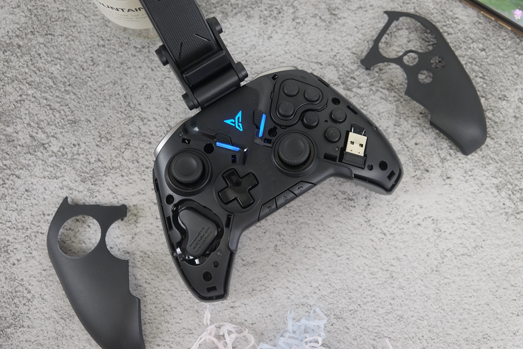 飞智八爪鱼2手柄测评,飞智八爪鱼2turbo功能