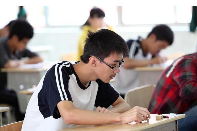 距离中考一个月给中考生7点忠告,中考倒计时两个月还能逆袭吗