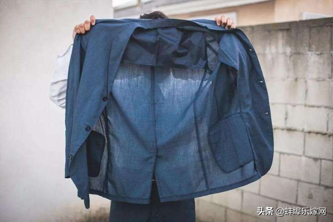 夏季结婚新郎要穿什么样的西服,夏季结婚西装服男