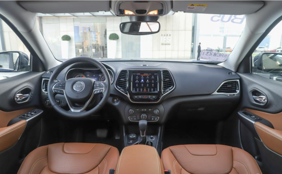 退休后想买个车哪款合适,退休自驾游30万元suv推荐一下