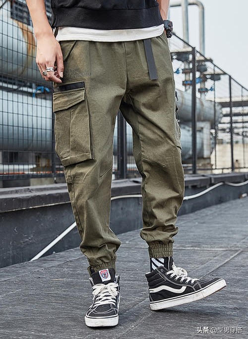 矮个子直筒工装裤男生穿搭,男生工装裤怎么穿不显腿短