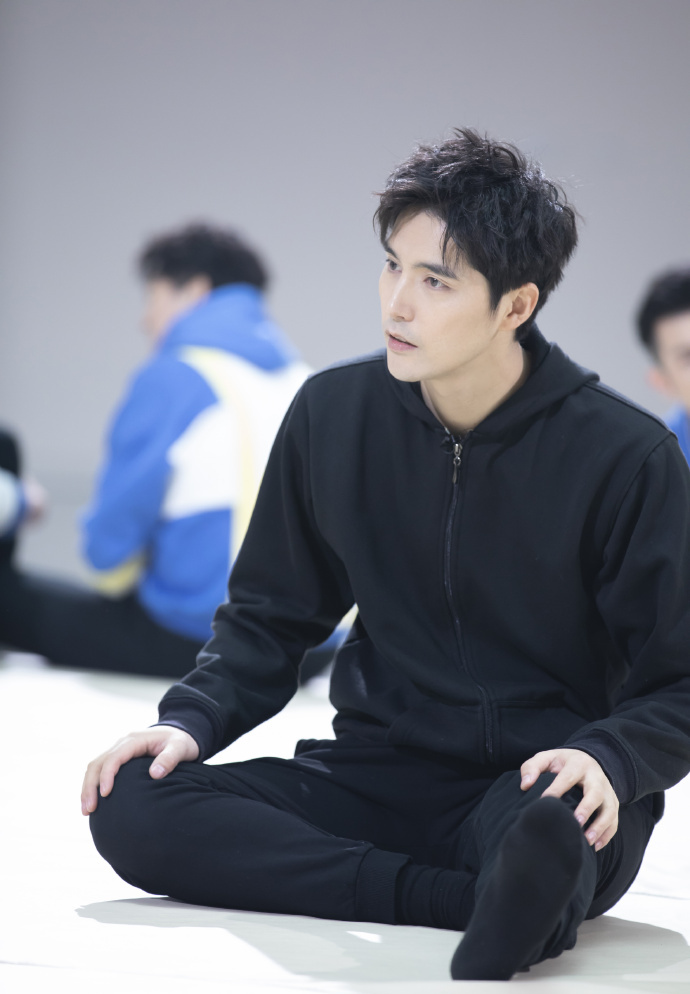 临时换歌却依然精彩纷呈，《声入人心》的小哥哥们是如何练就的？