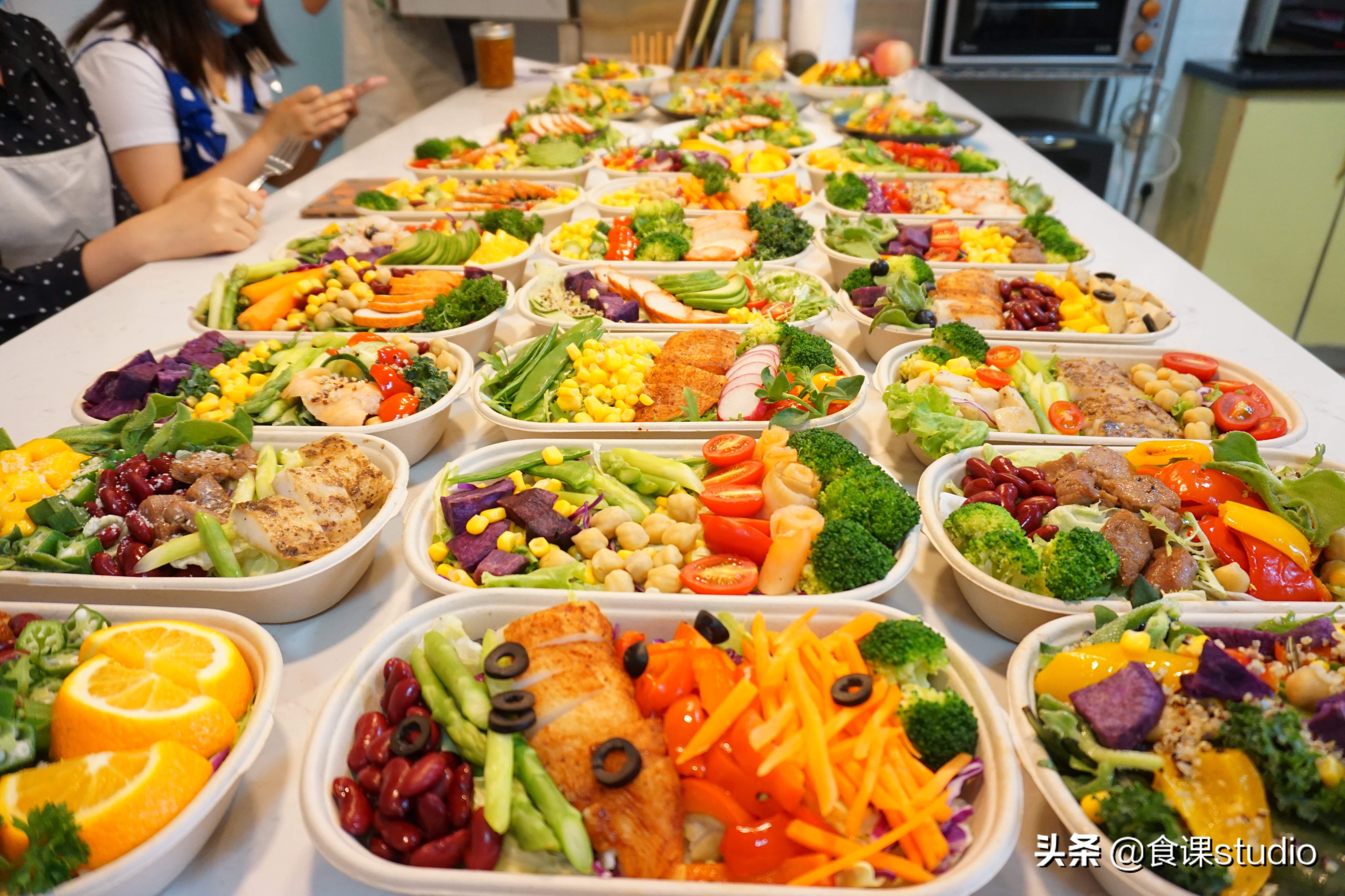 开一家轻食餐厅的流程,如何自学开一家轻食沙拉