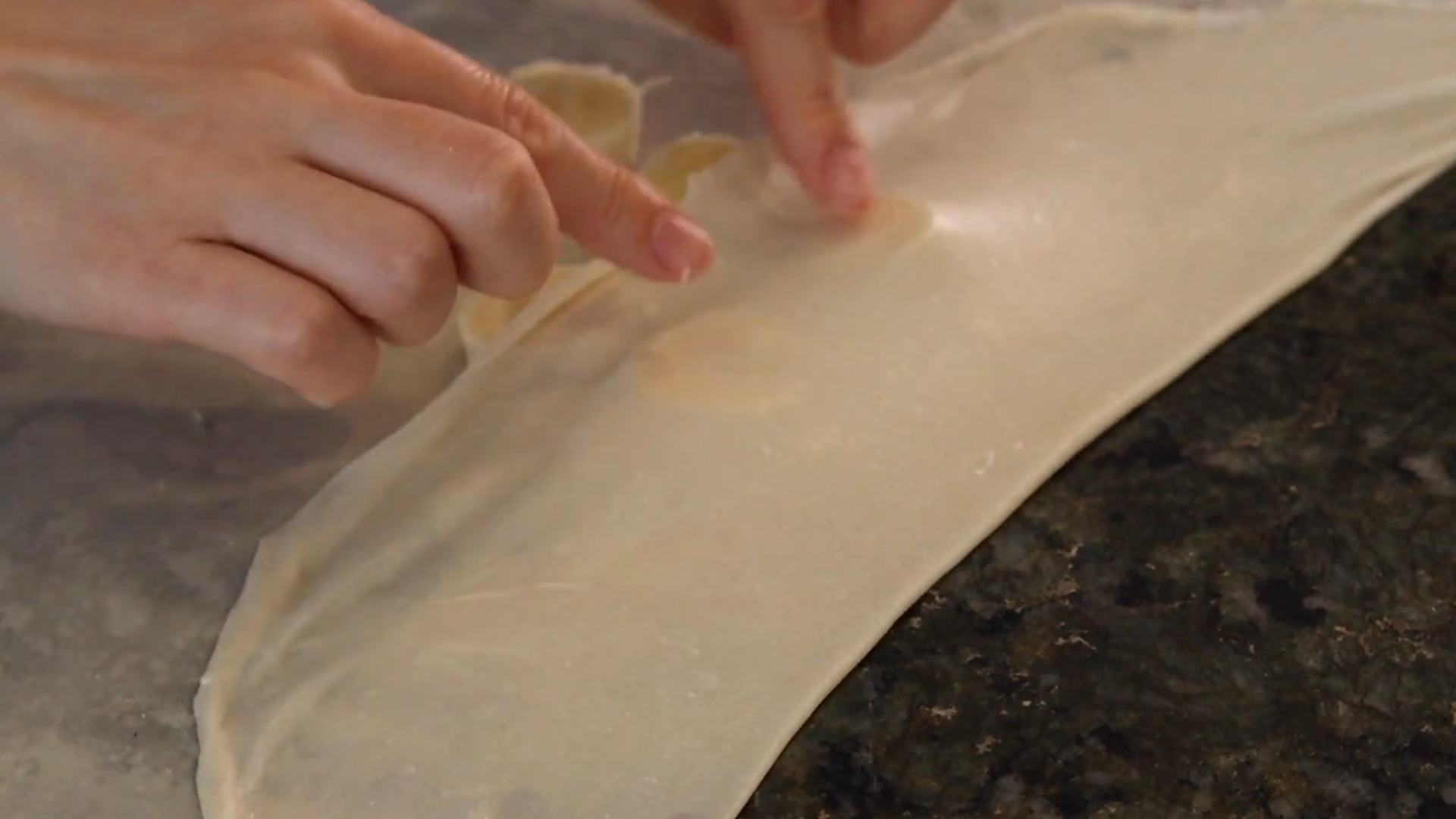 印度飞饼真好吃是什么梗,正宗的印度飞饼到底是怎么样