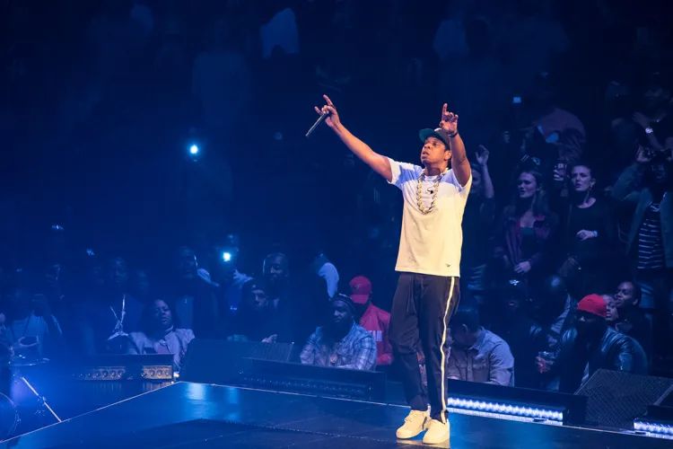 阿里幕后推手为篮网怒砸33亿美金，在纽约一掷千金有多少胜算？