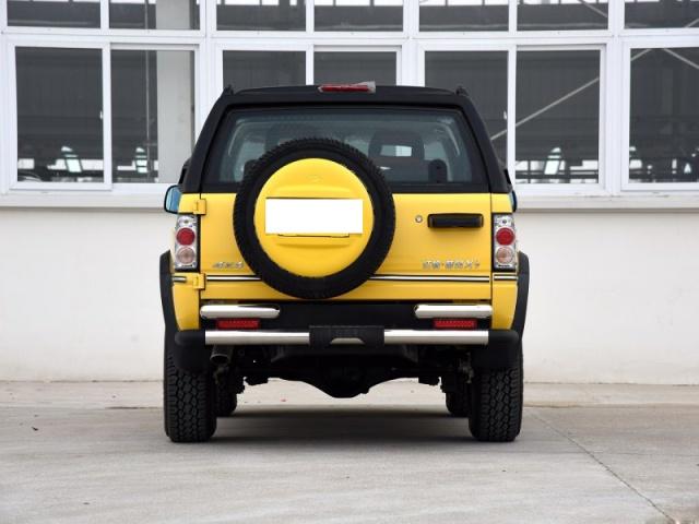 陆风个性硬派越野车X9，车身相当优秀，颠覆我们对国产越野的印象