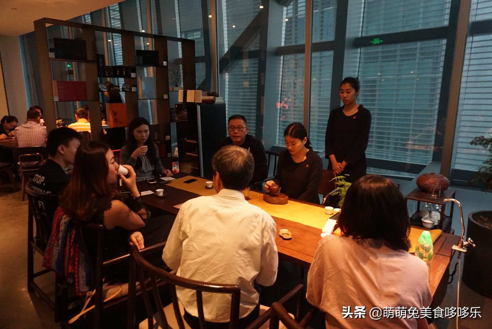 上饍·御上茗|清风不请，自然徐来，谷雨茶时，春意葱茏