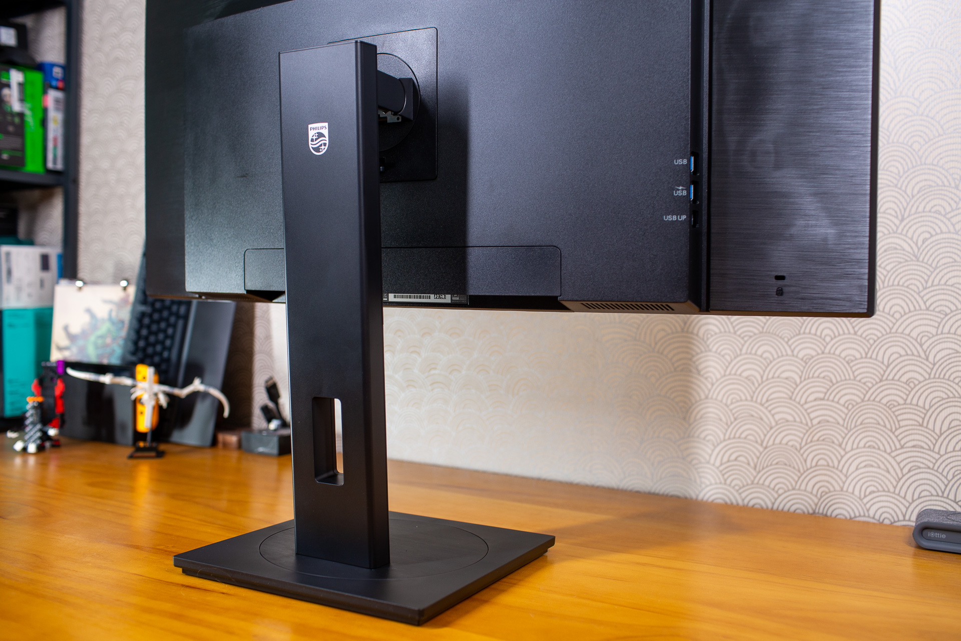 飞利浦345m2r34寸显示器评测,34寸144hz显示器推荐4k飞利浦