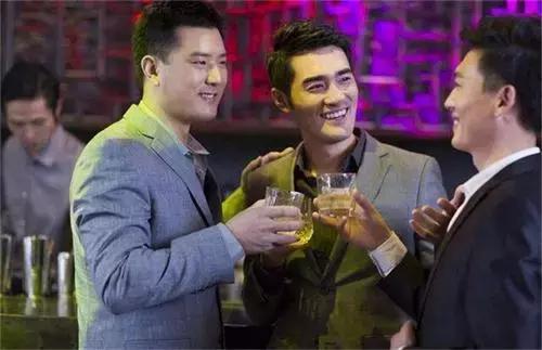 一个完美的阵容要有什么,一个好的酒局