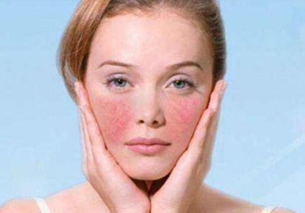 烧开的水里放一勺它，色素沉着清光光，排出黑色素，皮肤水嫩白皙