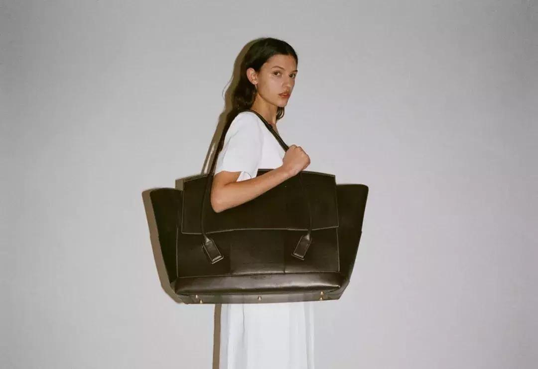 开云7亿！LVMH15亿！巴黎圣母院有救了！