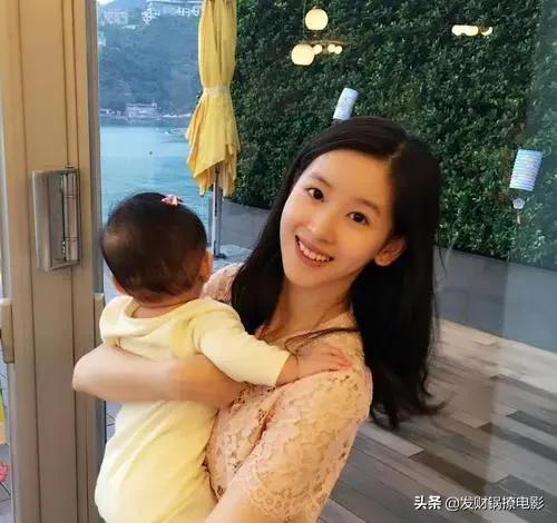 奶茶妹妹章泽天近照,奶茶妹妹章泽天最后怎么样了