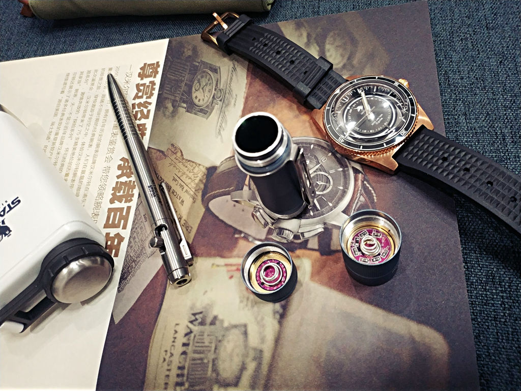 雷明兔fw4x手电,雷明兔fw4a手电筒评测