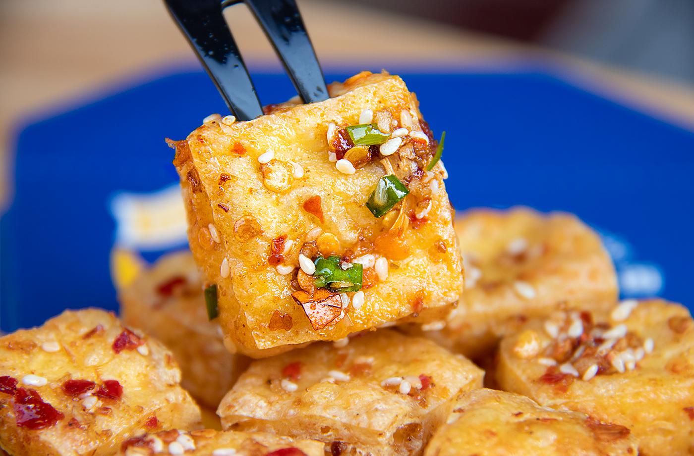 网红有煮意臭豆腐，清新脱俗走俏臭豆腐市场