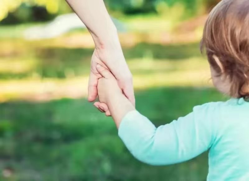 小孩子经常脱臼什么原因,小朋友容易脱臼是什么原因