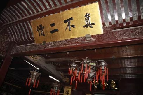 红顶商人胡雪岩的经商之道,红顶商人胡雪岩用了三十年做首富