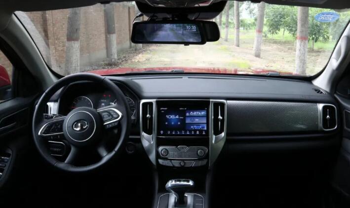 长城二炮越野房车,长城炮房车和大通房车